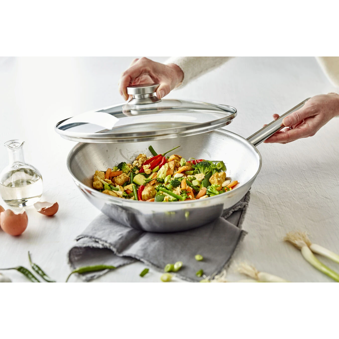 Demeyere Wok Met Glazen Deksel 30 Cm - Afbeelding 2